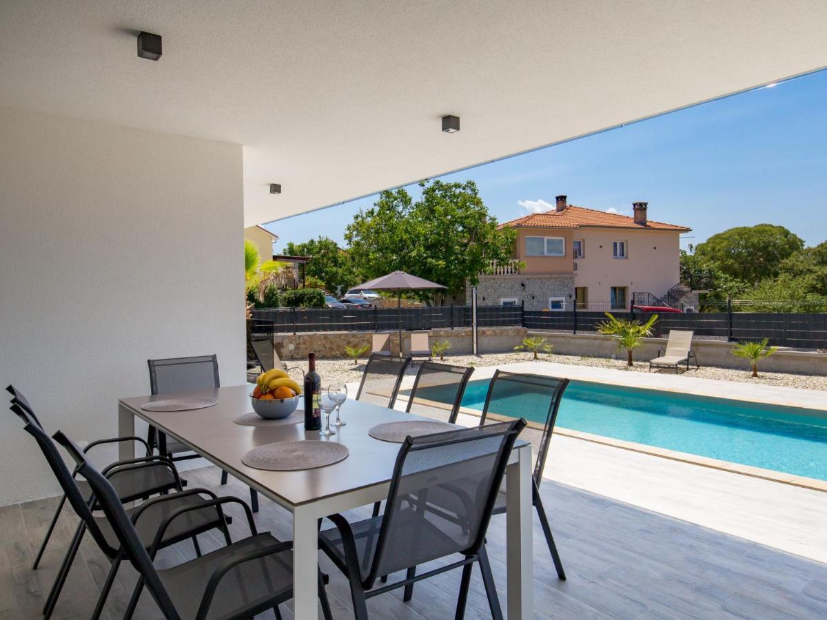 Holiday Home Villa Palma - Krk148 By Interhome Pinezići المظهر الخارجي الصورة